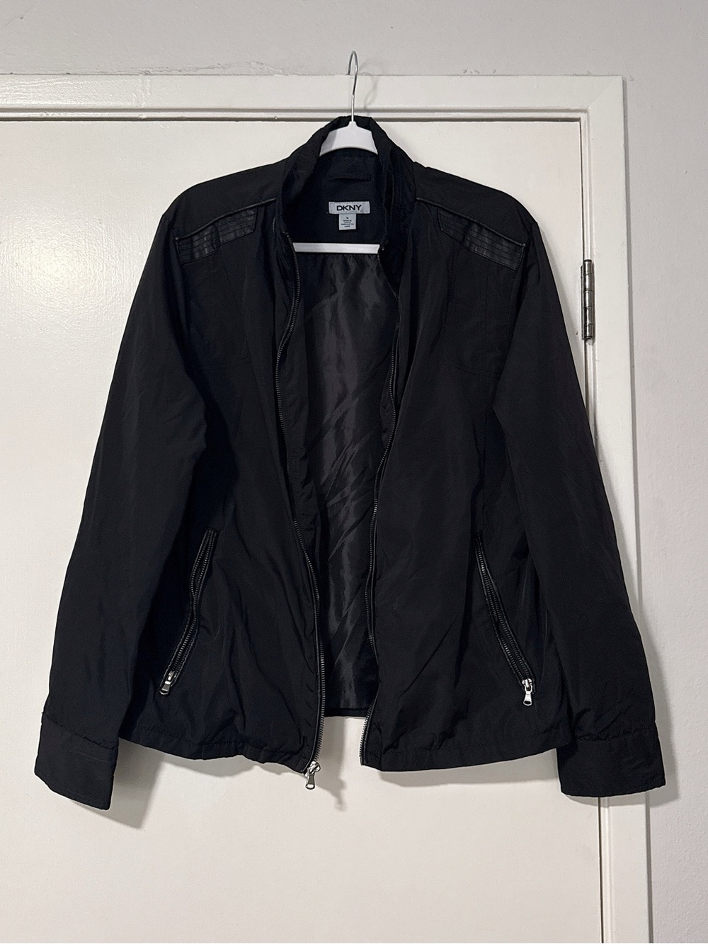 DKNY men’s Black Zip-Front Lightweight Jacket